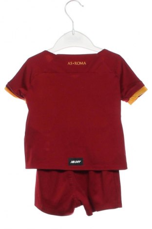 Set trening se copii New Balance, Mărime 9-12m/ 74-80 cm, Culoare Roșu, Preț 156,84 Lei