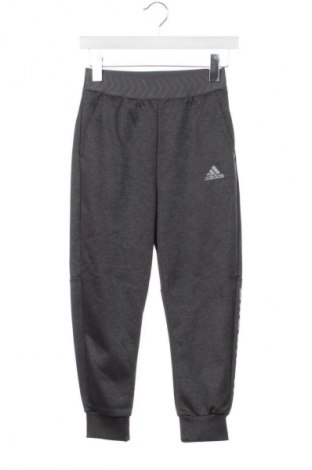 Dětské tepláky Adidas, Velikost 8-9y/ 134-140 cm, Barva Šedá, Cena  428,00 Kč