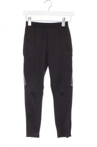 Dětské tepláky Dutchy, Velikost 9-10y/ 140-146 cm, Barva Černá, Cena  409,00 Kč