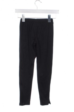 Dětské tepláky Nike, Velikost 5-6y/ 116-122 cm, Barva Černá, Cena  549,00 Kč