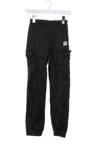 Dětské tepláky SHEIN, Velikost 11-12y/ 152-158 cm, Barva Černá, Cena  322,00 Kč