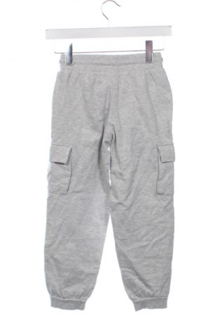 Dětské tepláky Unbranded, Velikost 7-8y/ 128-134 cm, Barva Šedá, Cena  317,00 Kč