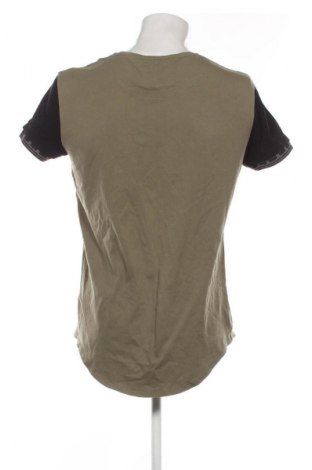 Pánské tričko  SikSilk, Velikost L, Barva Zelená, Cena  380,00 Kč