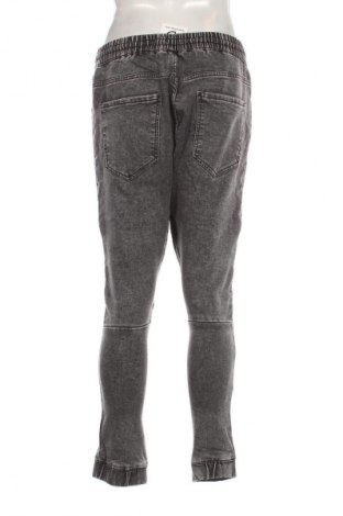 Herren Jeans Bershka, Größe S, Farbe Grau, Preis 13,99 €