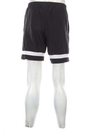 Pánske kraťasy  Nike, Veľkosť M, Farba Čierna, Cena  19,95 €