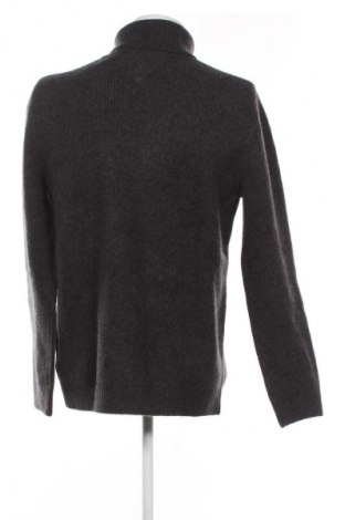 Pánský svetr  Tommy Jeans, Velikost L, Barva Šedá, Cena  3 249,00 Kč