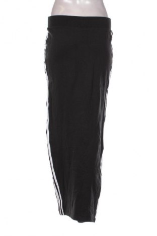 Rock Adidas Originals, Größe M, Farbe Schwarz, Preis € 11,99