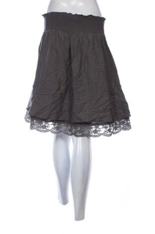 Sukně Calin Kalin by Kiabi, Velikost M, Barva Zelená, Cena  309,00 Kč