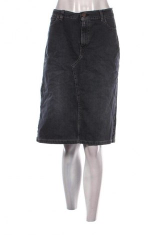 Sukně Levi's, Velikost L, Barva Černá, Cena  359,00 Kč