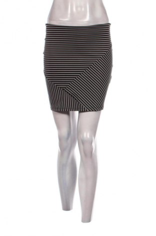 Spódnica Pull&Bear, Rozmiar S, Kolor Kolorowy, Cena 43,99 zł