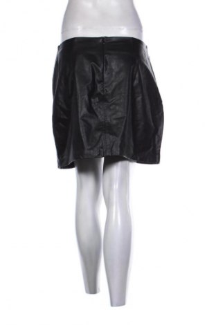 Φούστα Stradivarius, Μέγεθος L, Χρώμα Μαύρο, Τιμή 6,99 €
