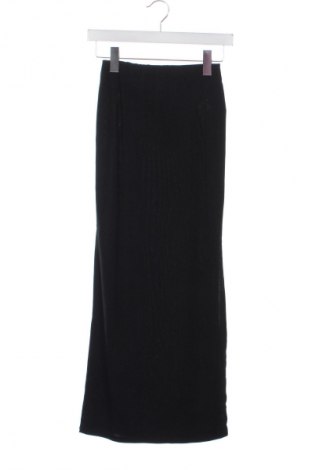 Φούστα Stradivarius, Μέγεθος XS, Χρώμα Μαύρο, Τιμή 23,99 €