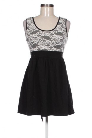 Kleid Ally, Größe L, Farbe Schwarz, Preis 14,91 €