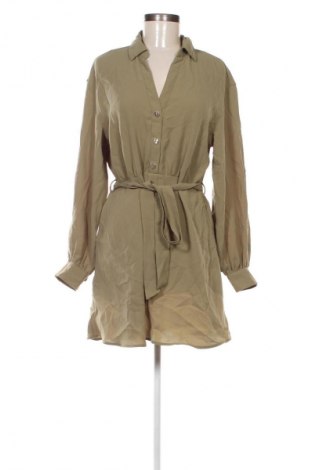 Kleid Amisu, Größe M, Farbe Grün, Preis € 20,99