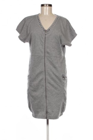 Kleid Andrea, Größe XL, Farbe Grau, Preis € 8,99