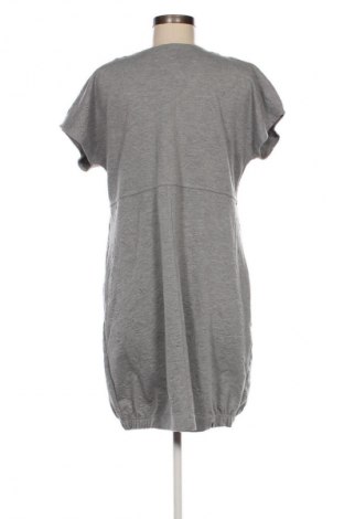 Kleid Andrea, Größe XL, Farbe Grau, Preis € 8,99