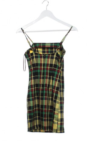 Šaty  Bershka, Velikost XS, Barva Vícebarevné, Cena  299,00 Kč