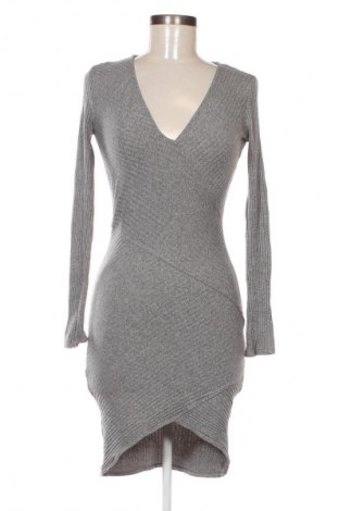 Φόρεμα Bershka, Μέγεθος M, Χρώμα Γκρί, Τιμή 18,99 €