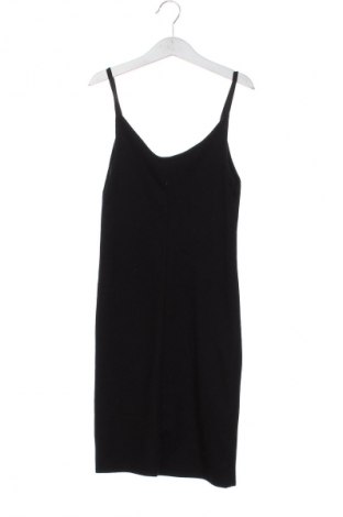 Sukienka Bershka, Rozmiar XS, Kolor Czarny, Cena 66,39 zł