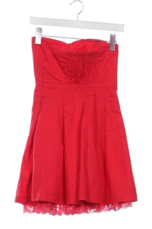 Šaty  Bershka, Veľkosť S, Farba Červená, Cena  14,83 €