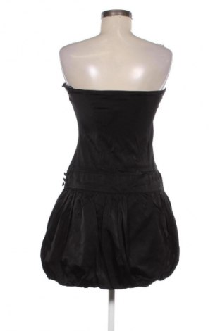Šaty  Bershka, Veľkosť L, Farba Čierna, Cena  14,83 €