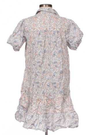 Kleid C&A, Größe M, Farbe Mehrfarbig, Preis 13,99 €