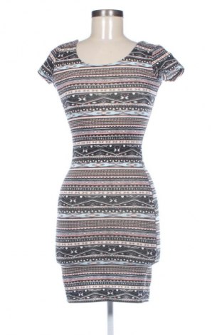 Kleid Clockhouse, Größe S, Farbe Mehrfarbig, Preis 14,77 €