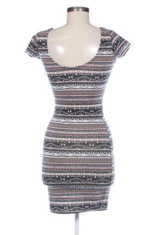 Kleid Clockhouse, Größe S, Farbe Mehrfarbig, Preis 14,77 €