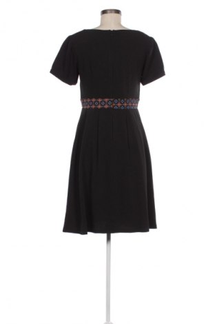 Kleid Dasha, Größe L, Farbe Mehrfarbig, Preis € 55,20