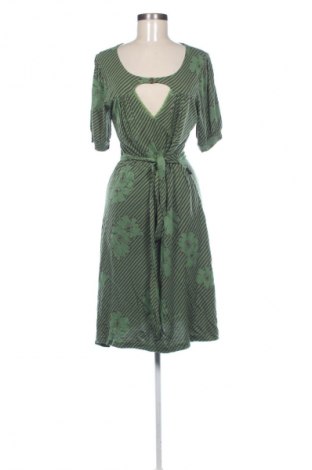 Kleid Dept, Größe M, Farbe Mehrfarbig, Preis 12,99 €