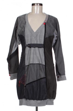 Šaty  Desigual, Velikost S, Barva Vícebarevné, Cena  1 013,00 Kč