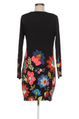 Šaty  Desigual, Velikost XL, Barva Vícebarevné, Cena  1 657,00 Kč