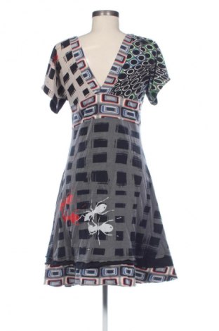 Kleid Desigual, Größe M, Farbe Mehrfarbig, Preis 24,23 €
