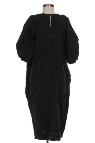 Sukienka Dixie, Rozmiar M, Kolor Czarny, Cena 275,99 zł