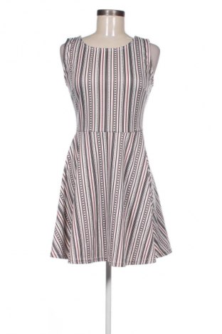 Šaty  Fb Sister, Veľkosť M, Farba Viacfarebná, Cena  11,95 €