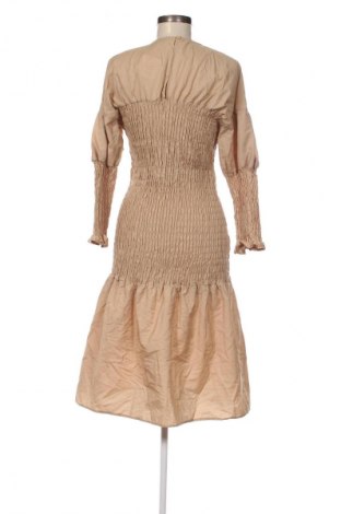 Šaty  Gina Tricot, Velikost M, Barva Béžová, Cena  299,00 Kč