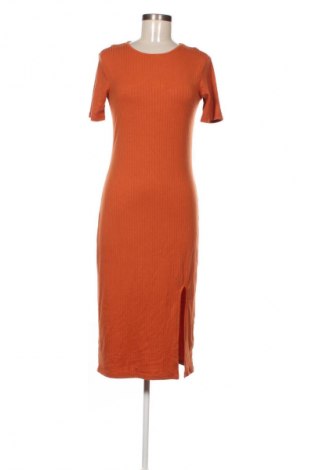 Φόρεμα Gina Tricot, Μέγεθος M, Χρώμα Καφέ, Τιμή 19,99 €