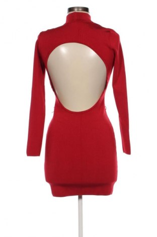 Kleid Guess, Größe M, Farbe Rot, Preis € 33,99