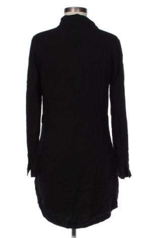 Šaty  Guess, Veľkosť M, Farba Čierna, Cena  55,95 €