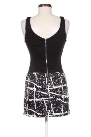 Šaty  Guess, Velikost S, Barva Černá, Cena  1 215,00 Kč
