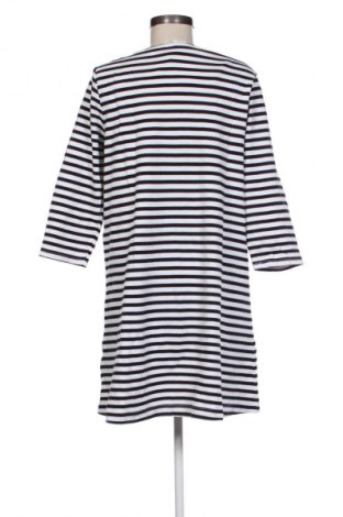 Рокля H&M, Размер L, Цвят Многоцветен, Цена 41,06 лв.