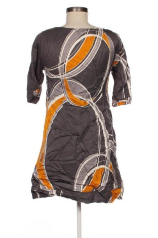 Sukienka H&M, Rozmiar M, Kolor Kolorowy, Cena 95,99 zł