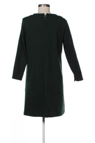 Рокля H&M, Размер M, Цвят Зелен, Цена 28,88 лв.