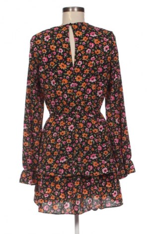 Рокля H&M Divided, Размер M, Цвят Многоцветен, Цена 29,99 лв.