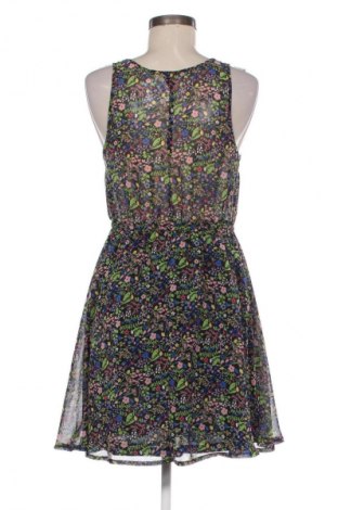 Рокля H&M Divided, Размер M, Цвят Многоцветен, Цена 29,33 лв.