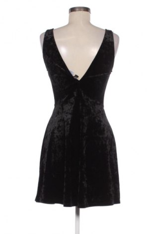 Kleid H&M Divided, Größe M, Farbe Schwarz, Preis € 11,99