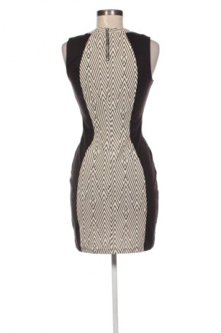 Kleid H&M Divided, Größe M, Farbe Mehrfarbig, Preis € 10,99