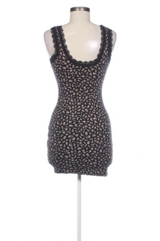 Šaty  H&M Divided, Velikost S, Barva Vícebarevné, Cena  299,00 Kč