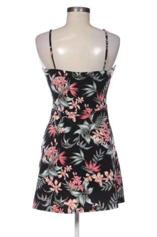 Šaty  H&M Divided, Veľkosť M, Farba Viacfarebná, Cena  12,95 €