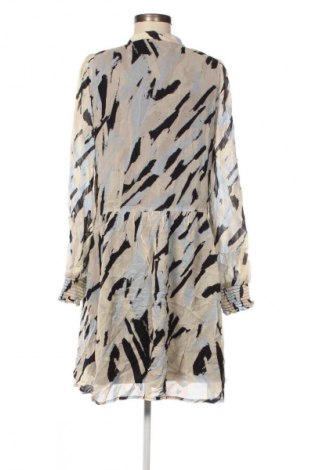Φόρεμα In Wear, Μέγεθος M, Χρώμα Πολύχρωμο, Τιμή 52,99 €